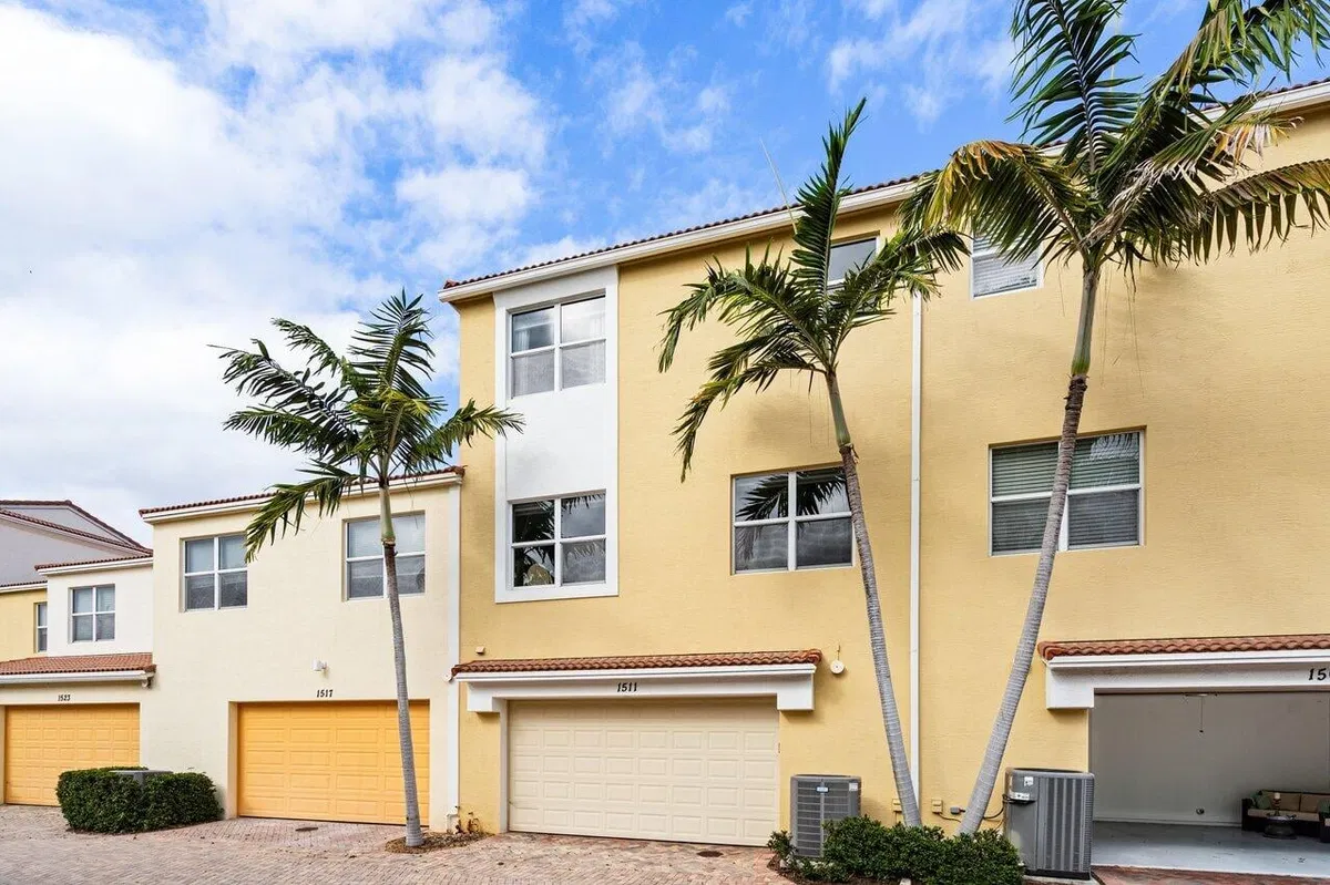  Residence photo 34