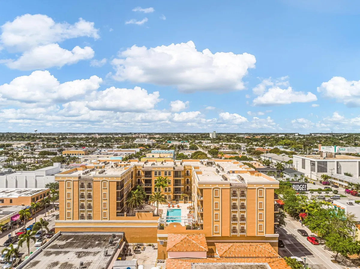 Unit 316 photo 61