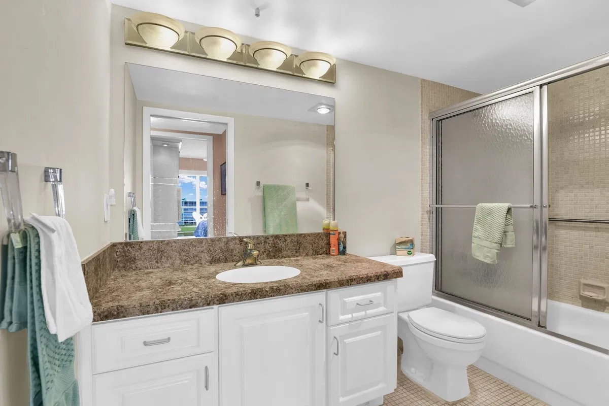  Residence photo 28