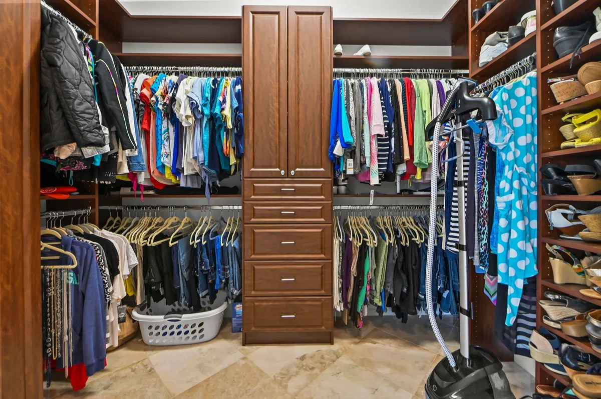  Residence photo 25