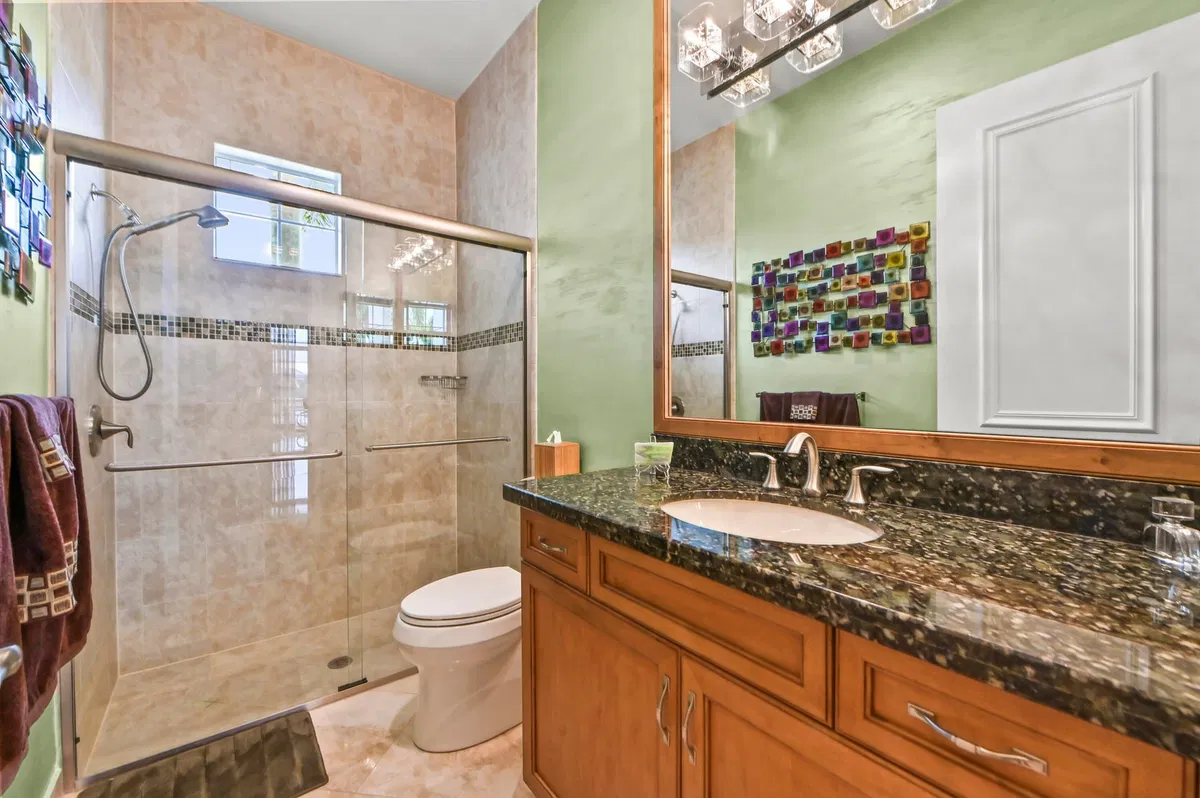  Residence photo 34