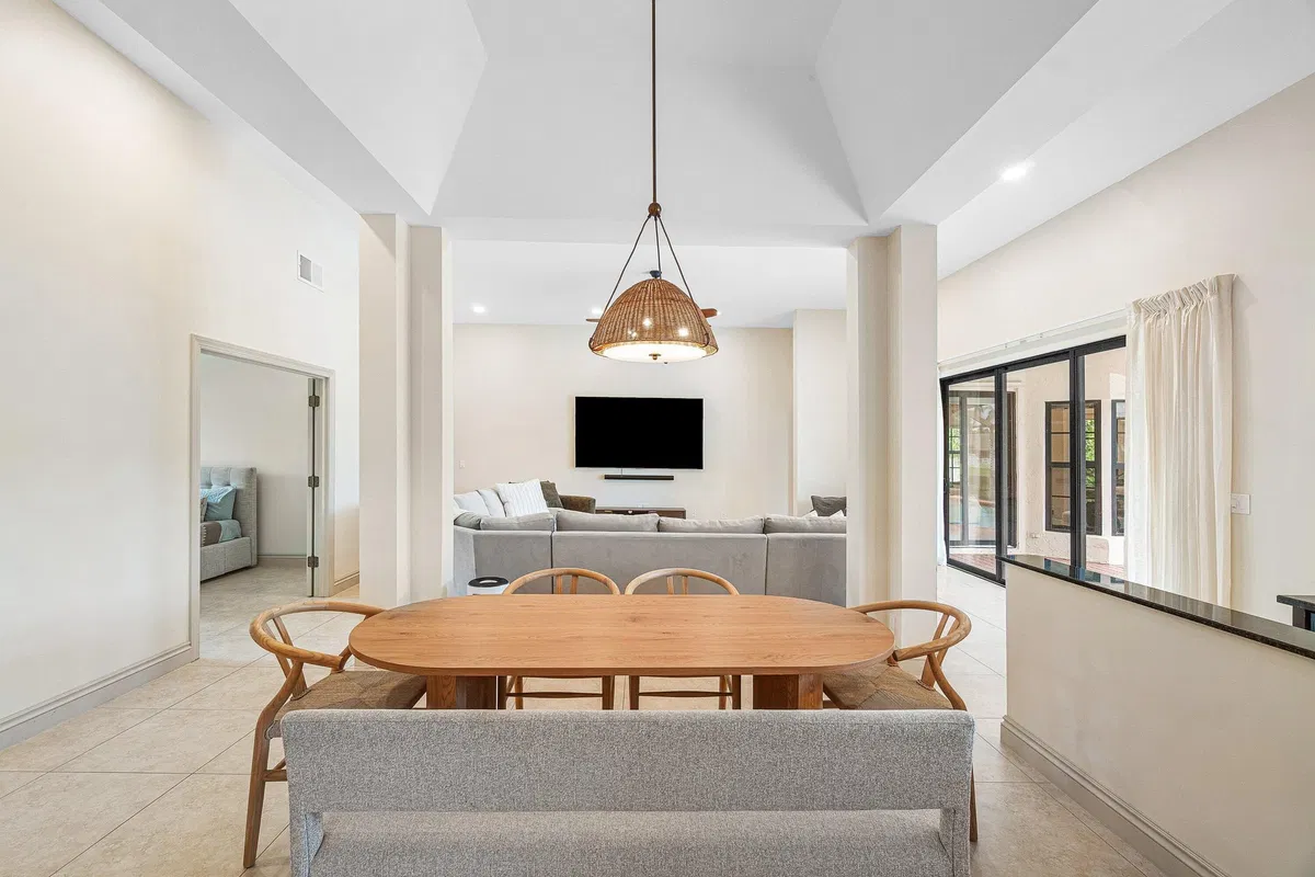  Residence photo 7