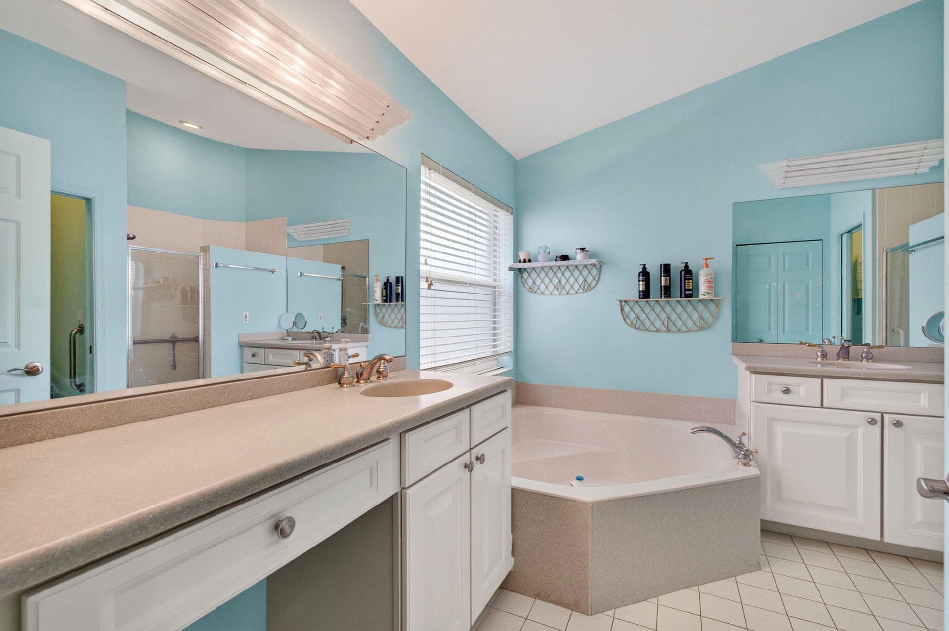 Residence photo 37