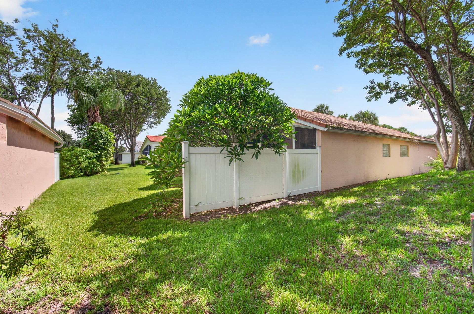 Residence photo 58