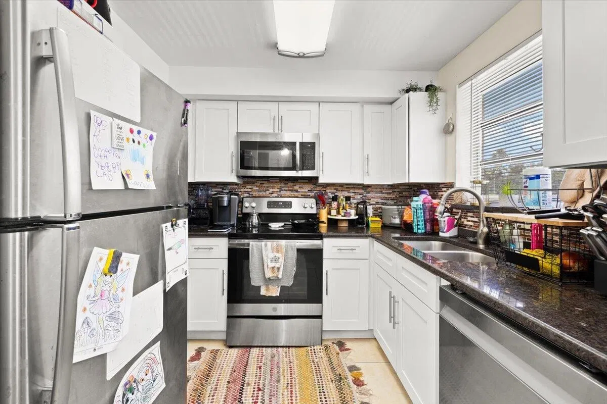 Residence photo 4
