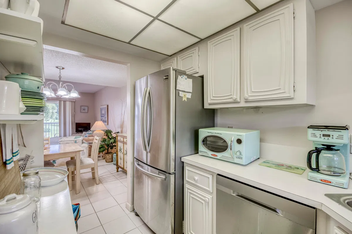 Unit 26 photo 7