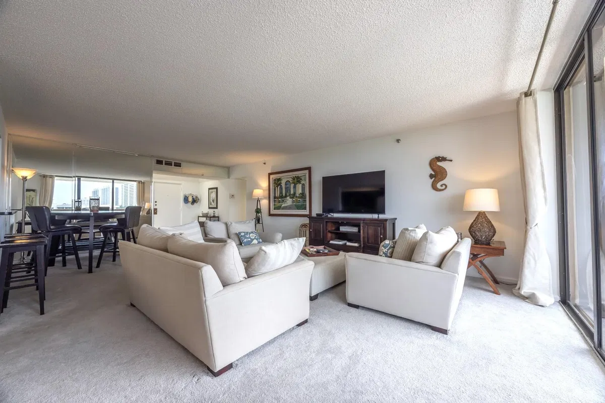 Boca Raton Unit 503 photo 4