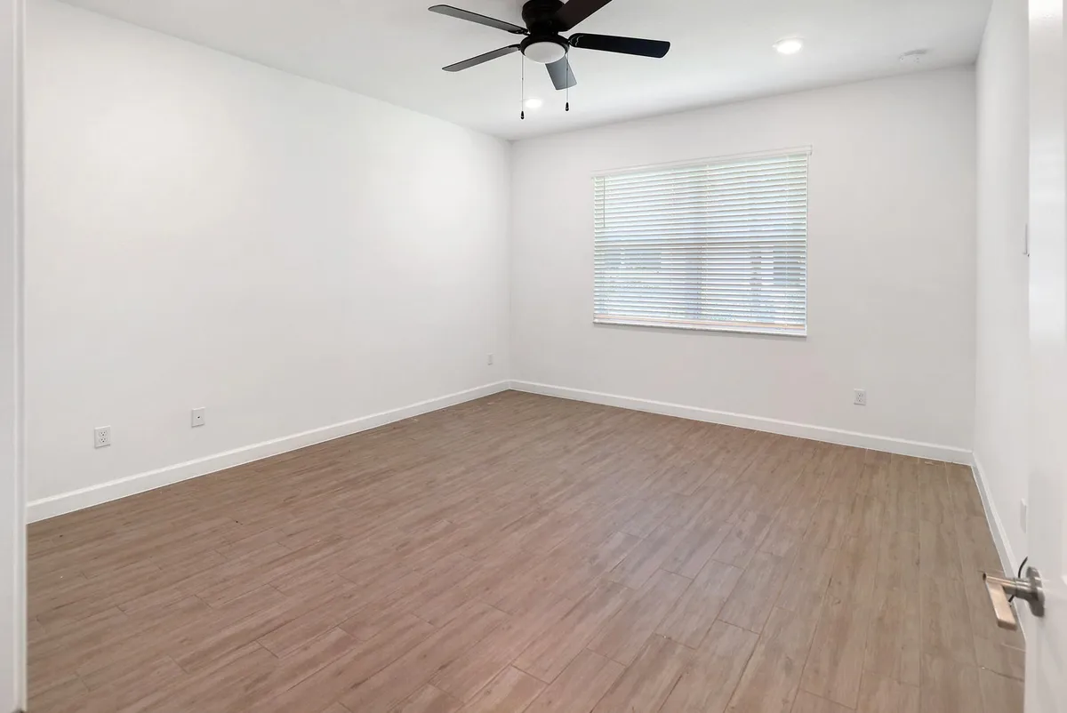 Residence photo 13