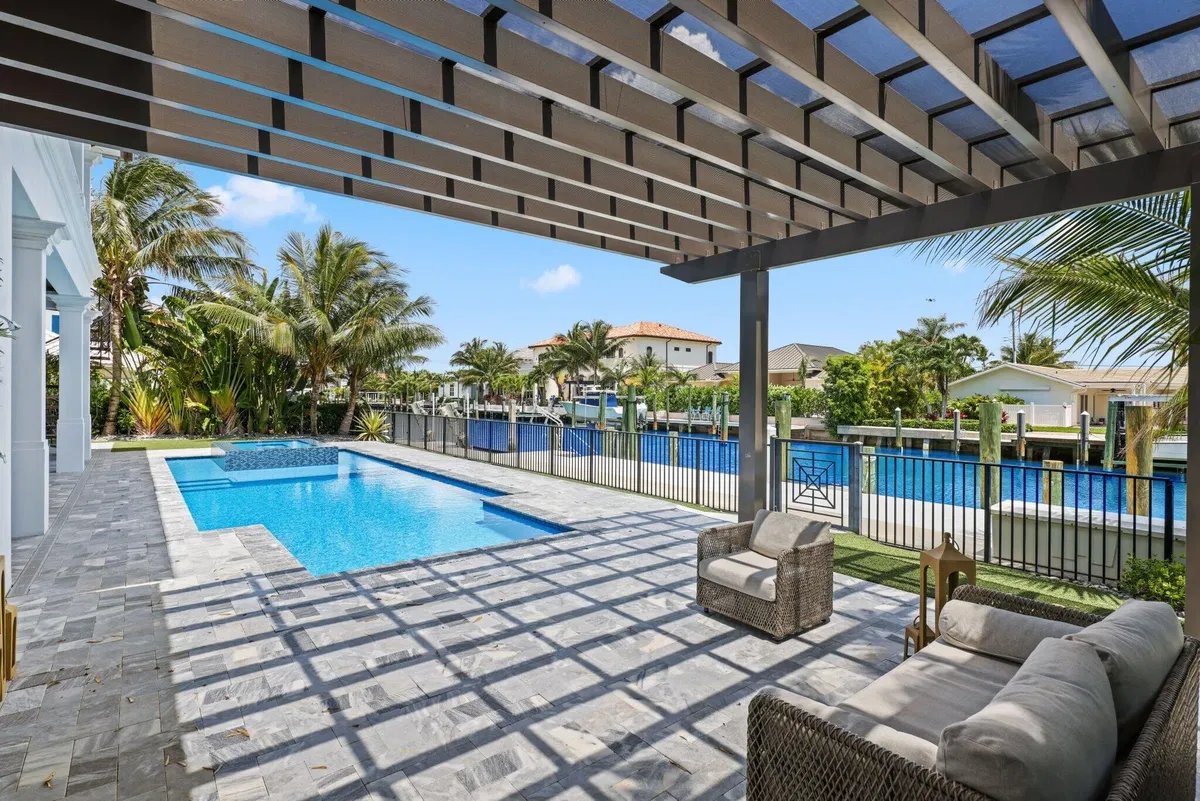 Palm Beach Isles Residence photo 10