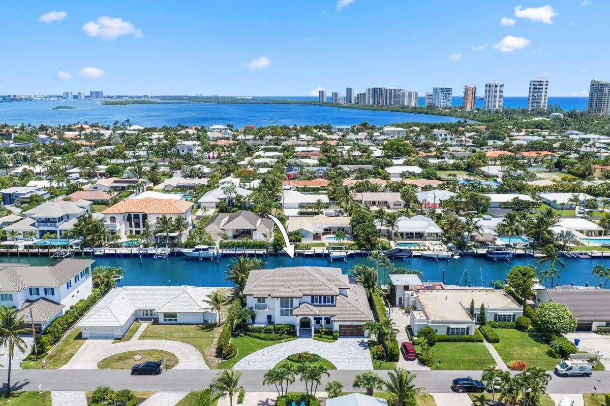 Palm Beach Isles Residence photo 25