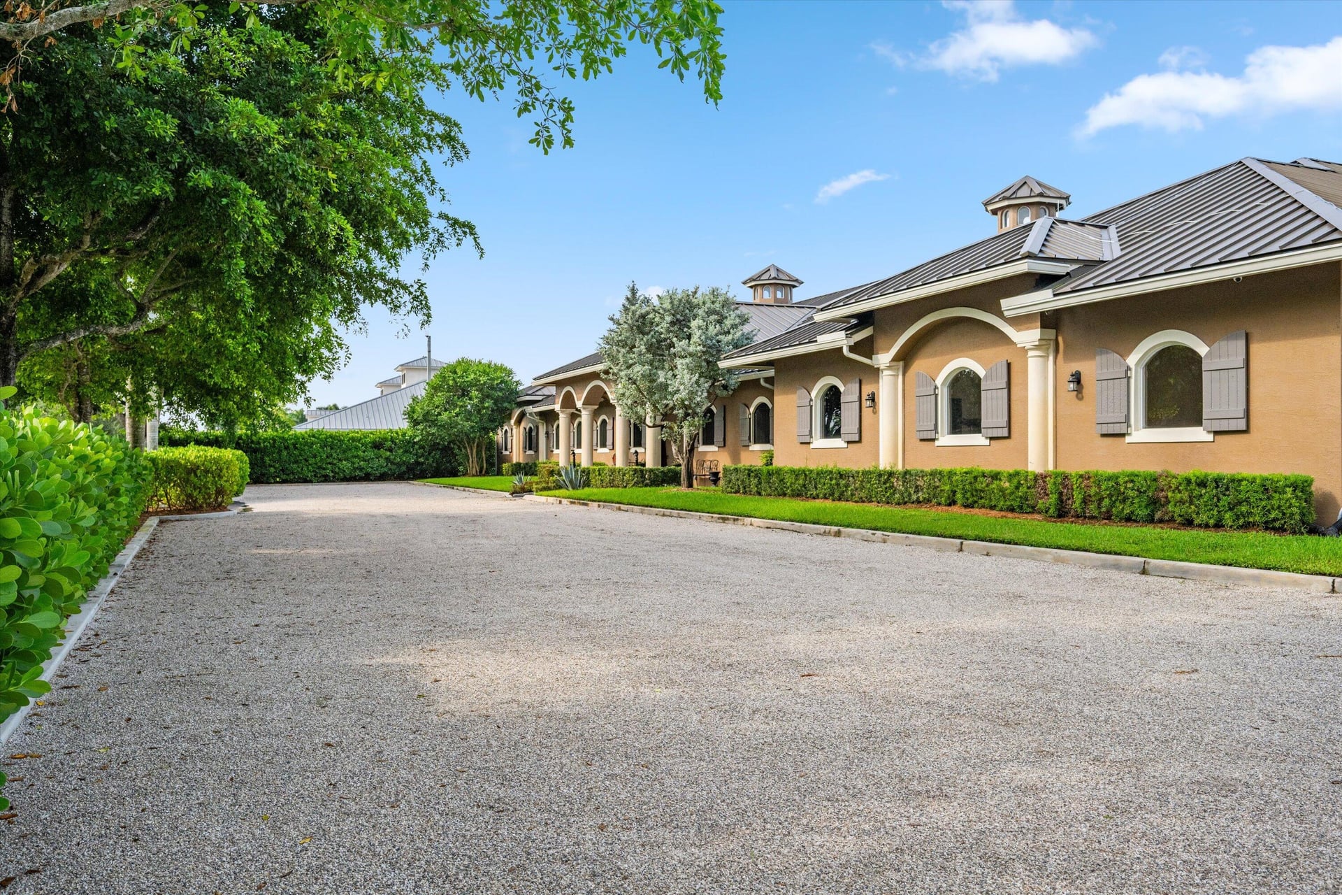 Residence photo 4