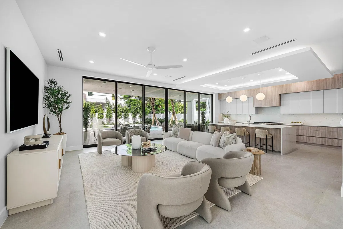 Palm Trail Delray Beach Residence photo 10