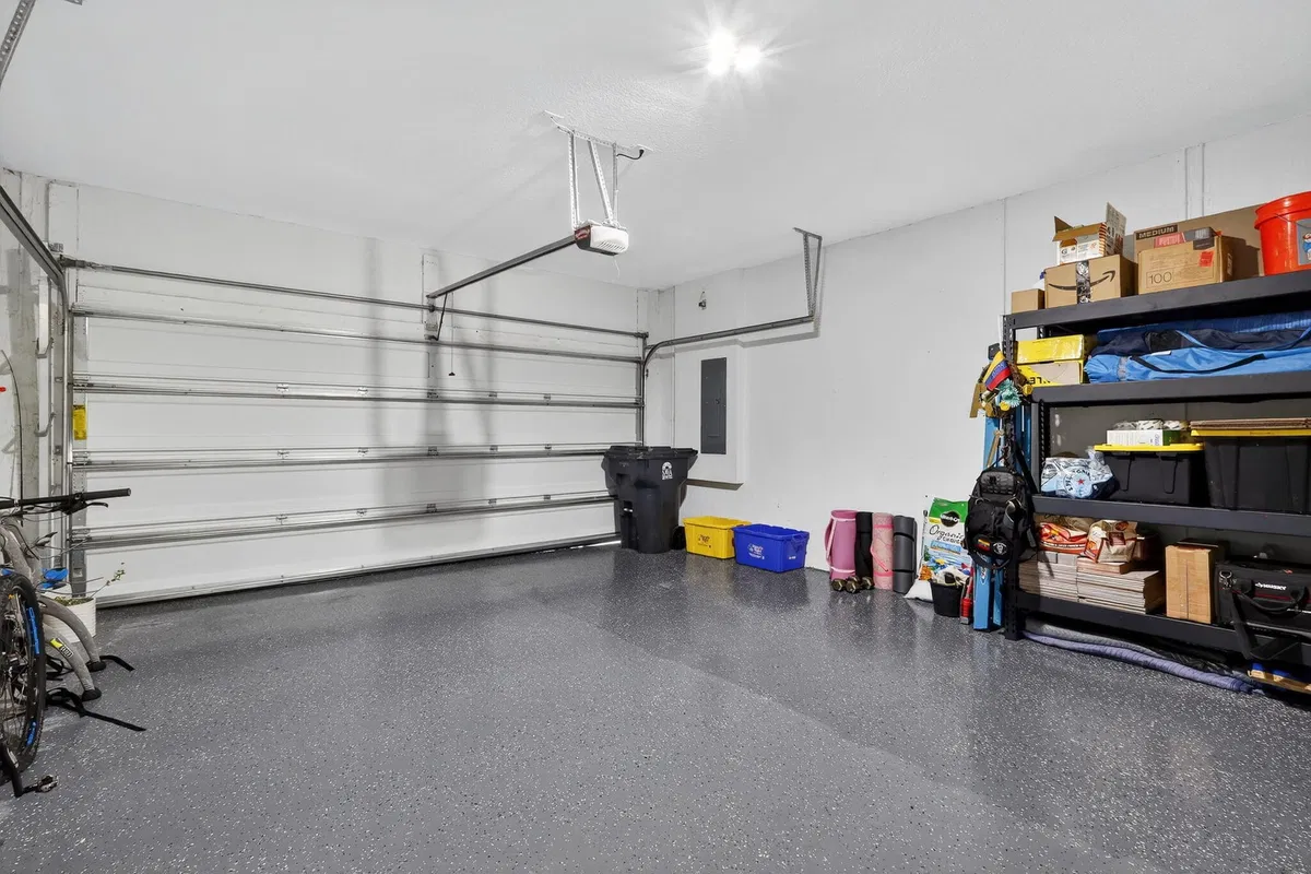 Residence photo 31