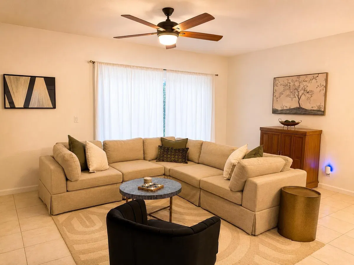 Residence photo 4
