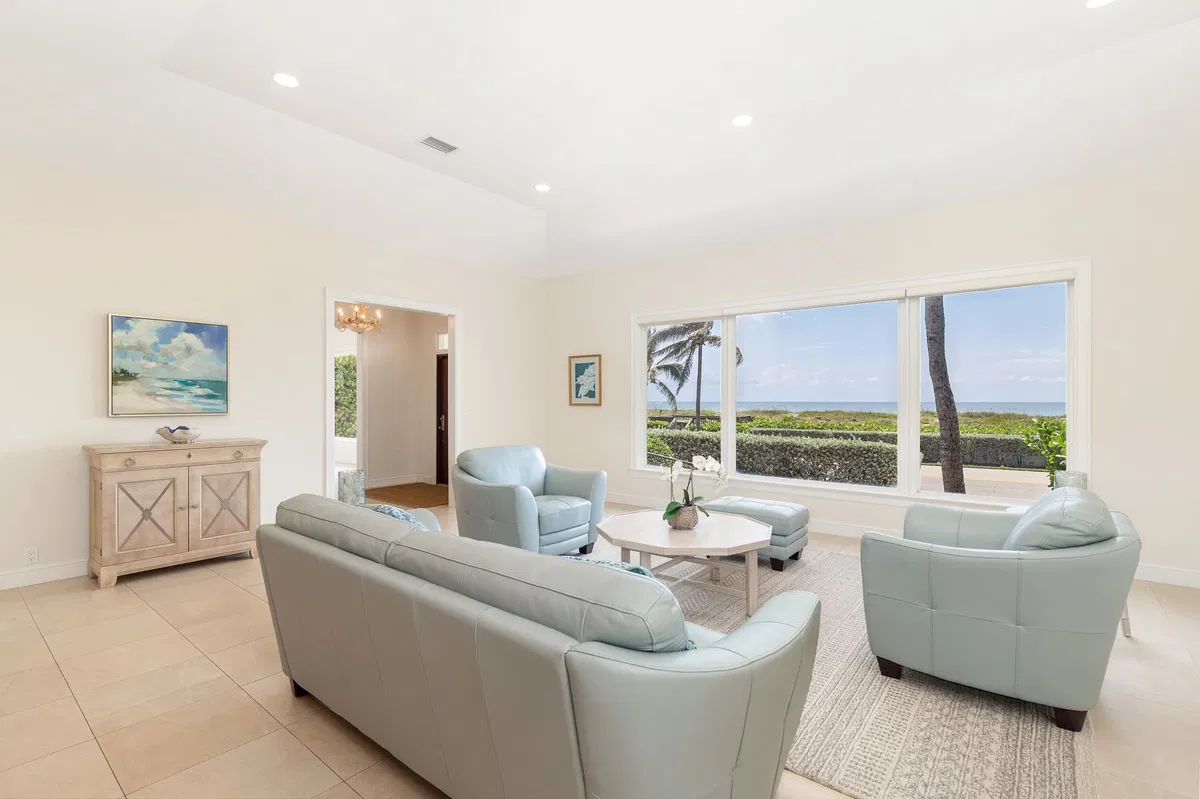 North End Palm Beach Residence photo 19