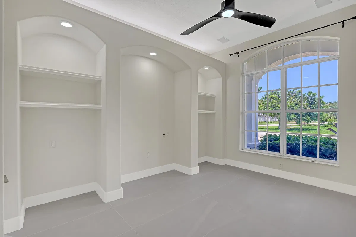Residence photo 19