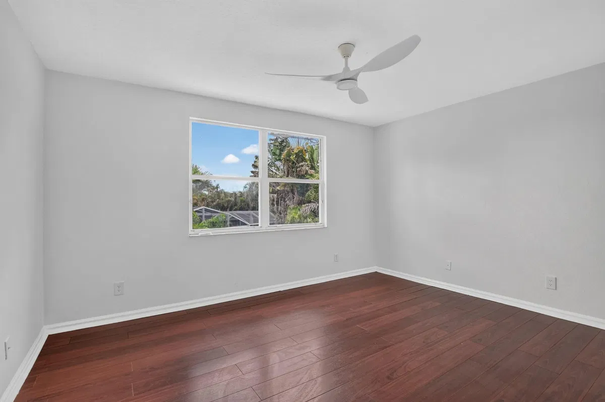 Residence photo 40