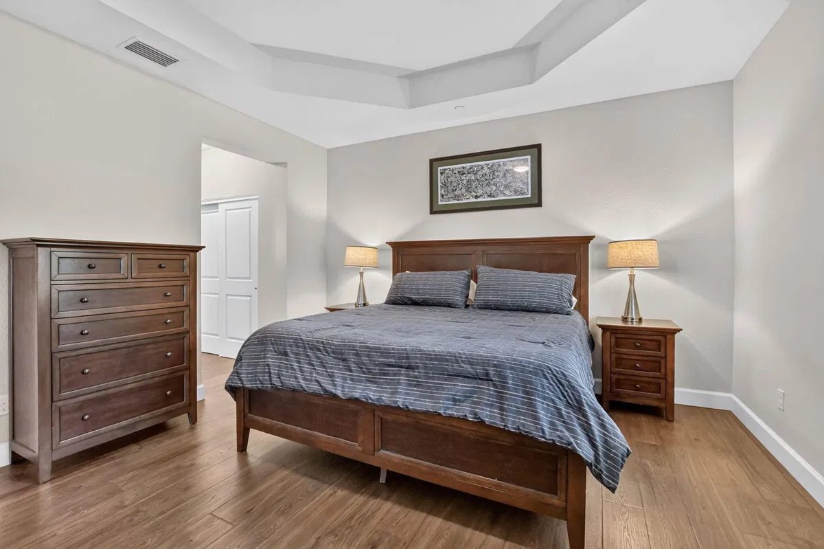 Residence photo 31