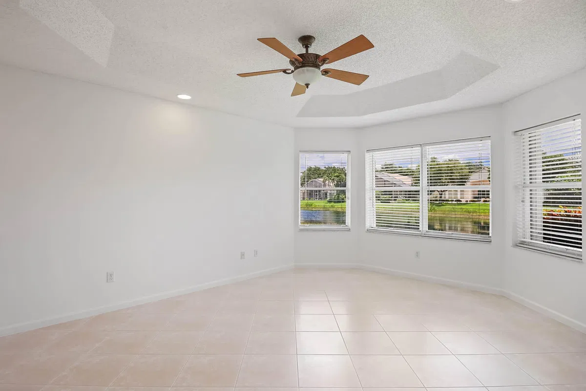 Residence photo 46