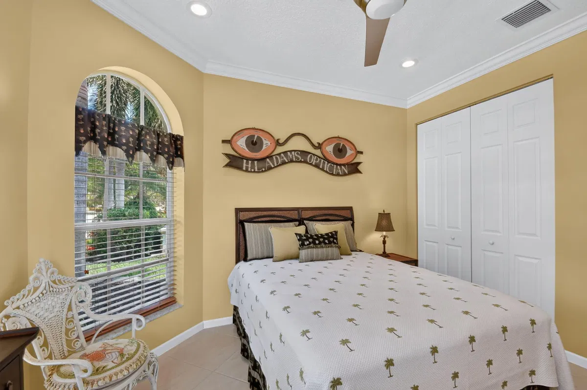Residence photo 46