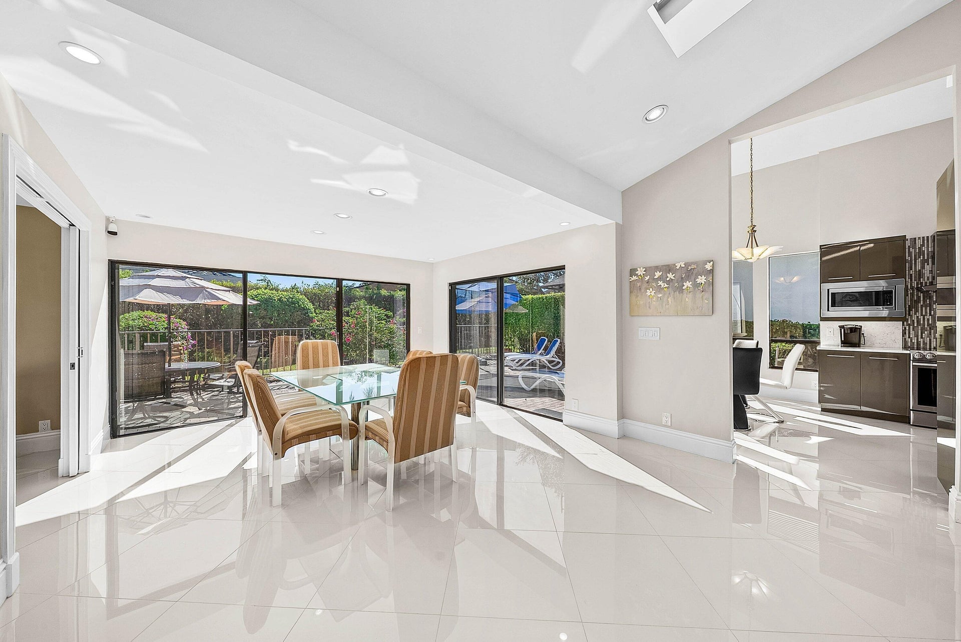 Residence photo 13