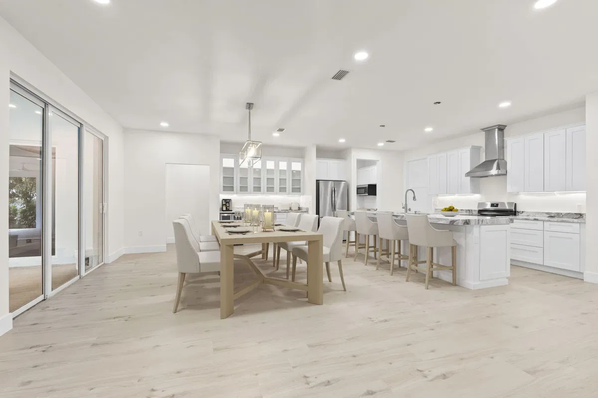 Residence photo 4