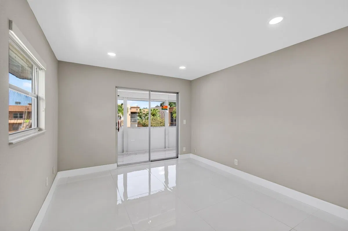 Residence photo 40
