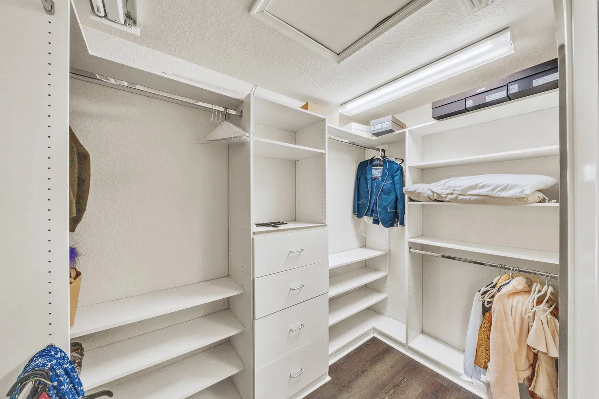  Residence photo 43