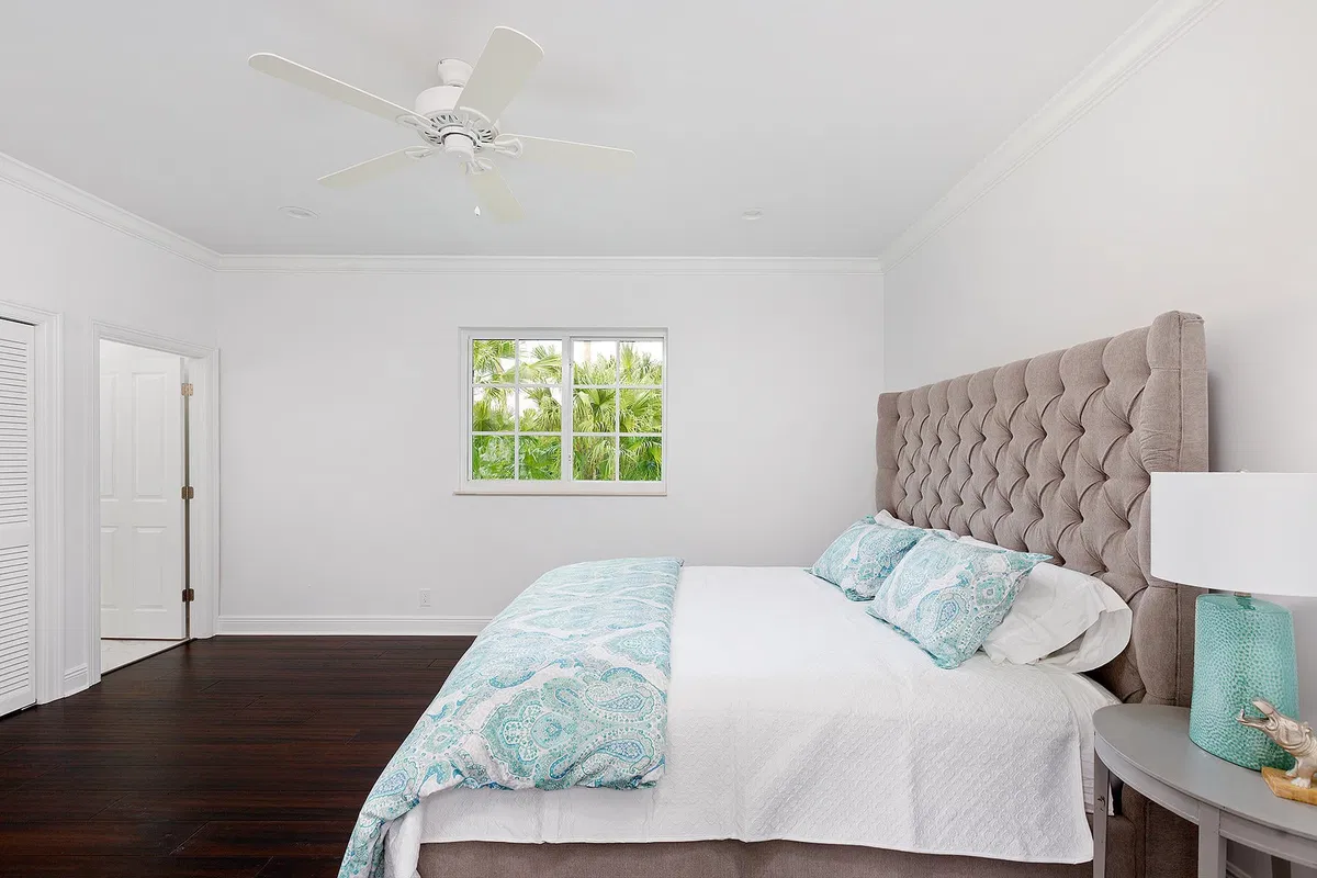 Residence photo 34
