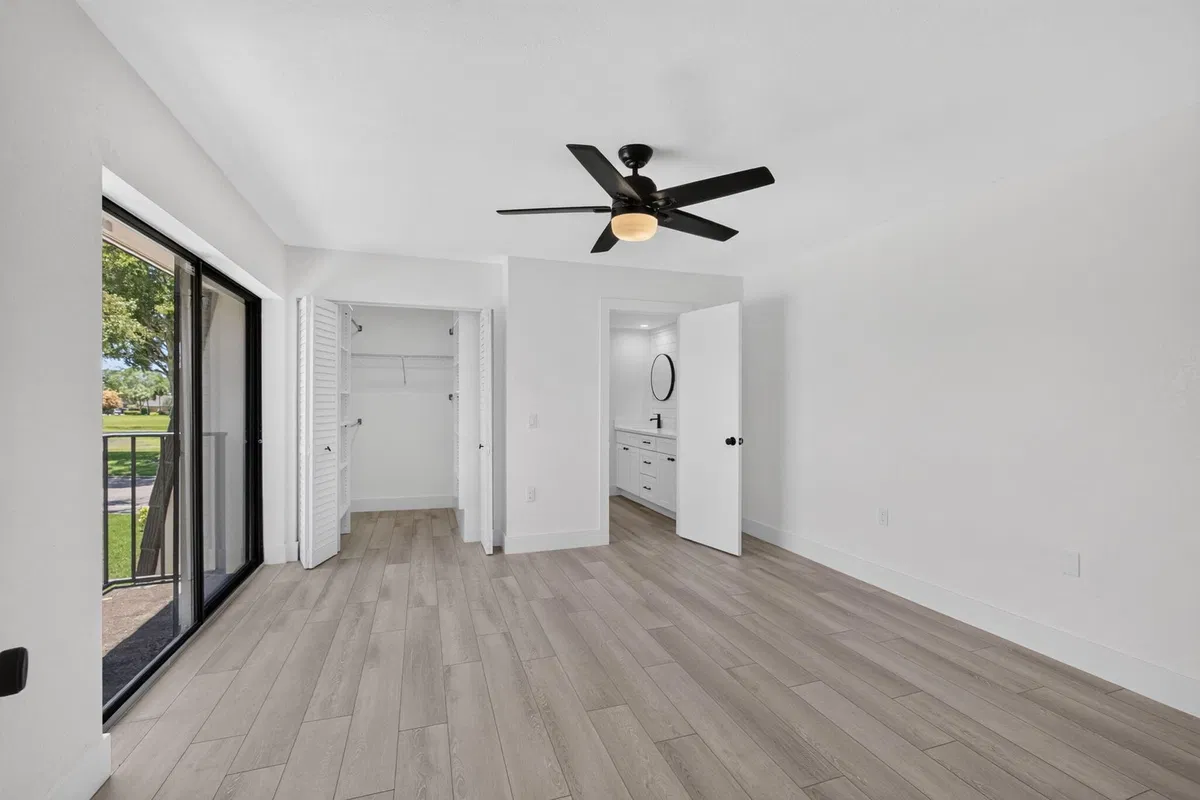  Residence photo 13