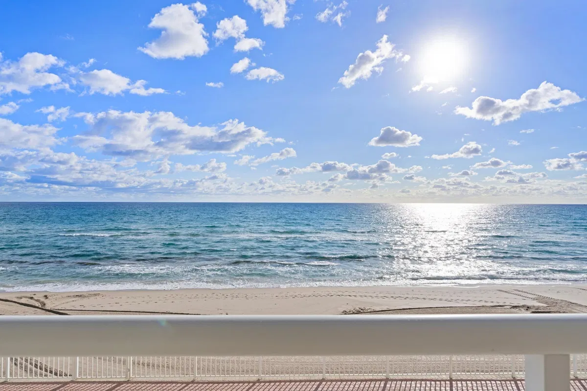 South Palm Beach Unit 203