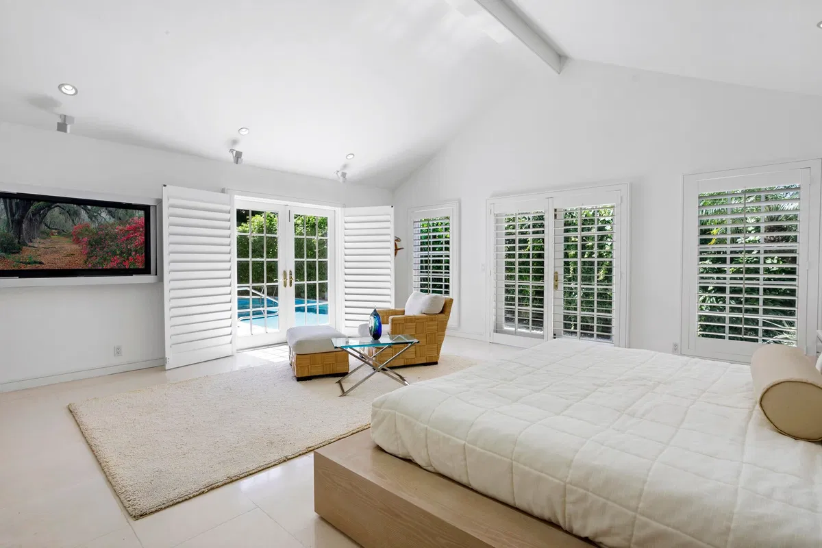 North End Palm Beach Residence photo 7