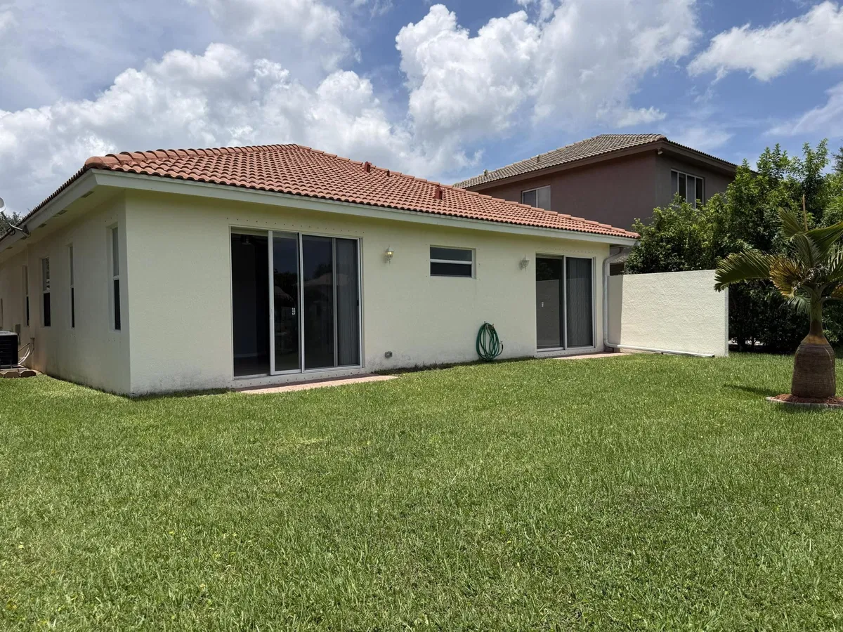  Residence photo 22
