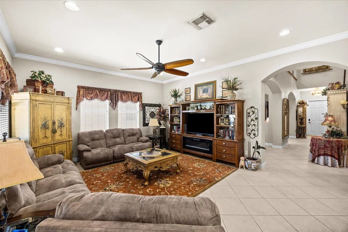 Residence photo 13