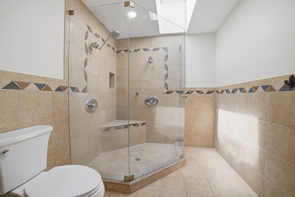  Residence photo 22
