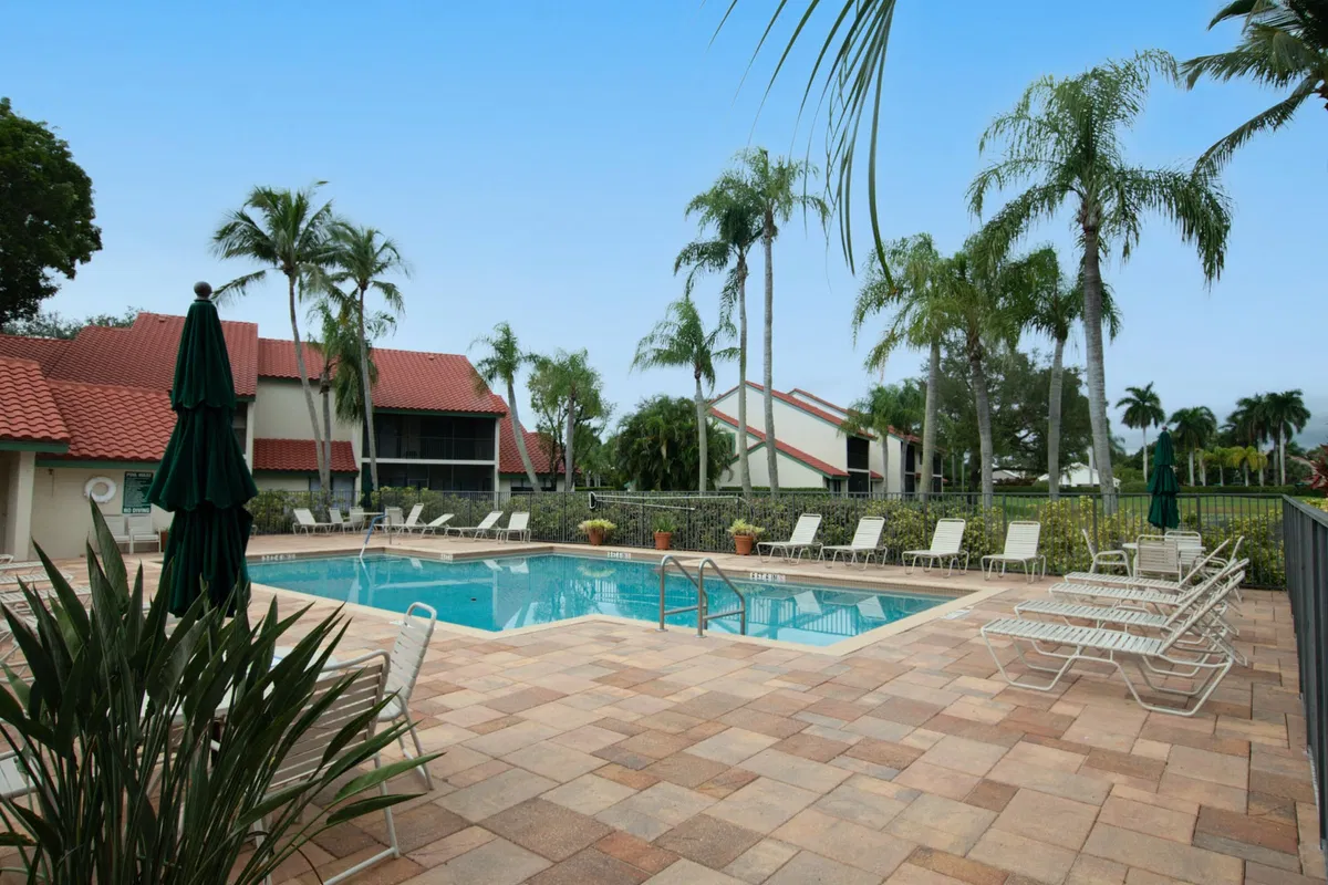 PGA National Palm Beach Gardens Unit A photo 19