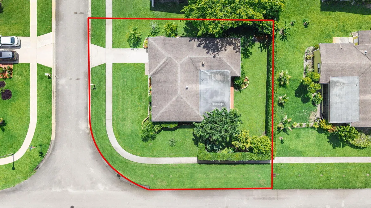 Residence photo 22