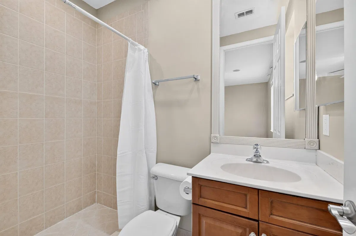 Residence photo 34