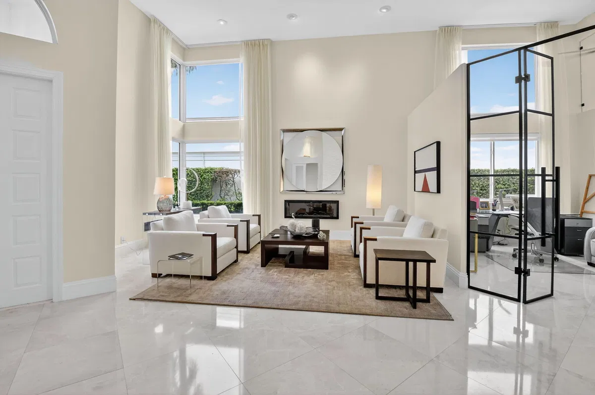 Residence photo 7