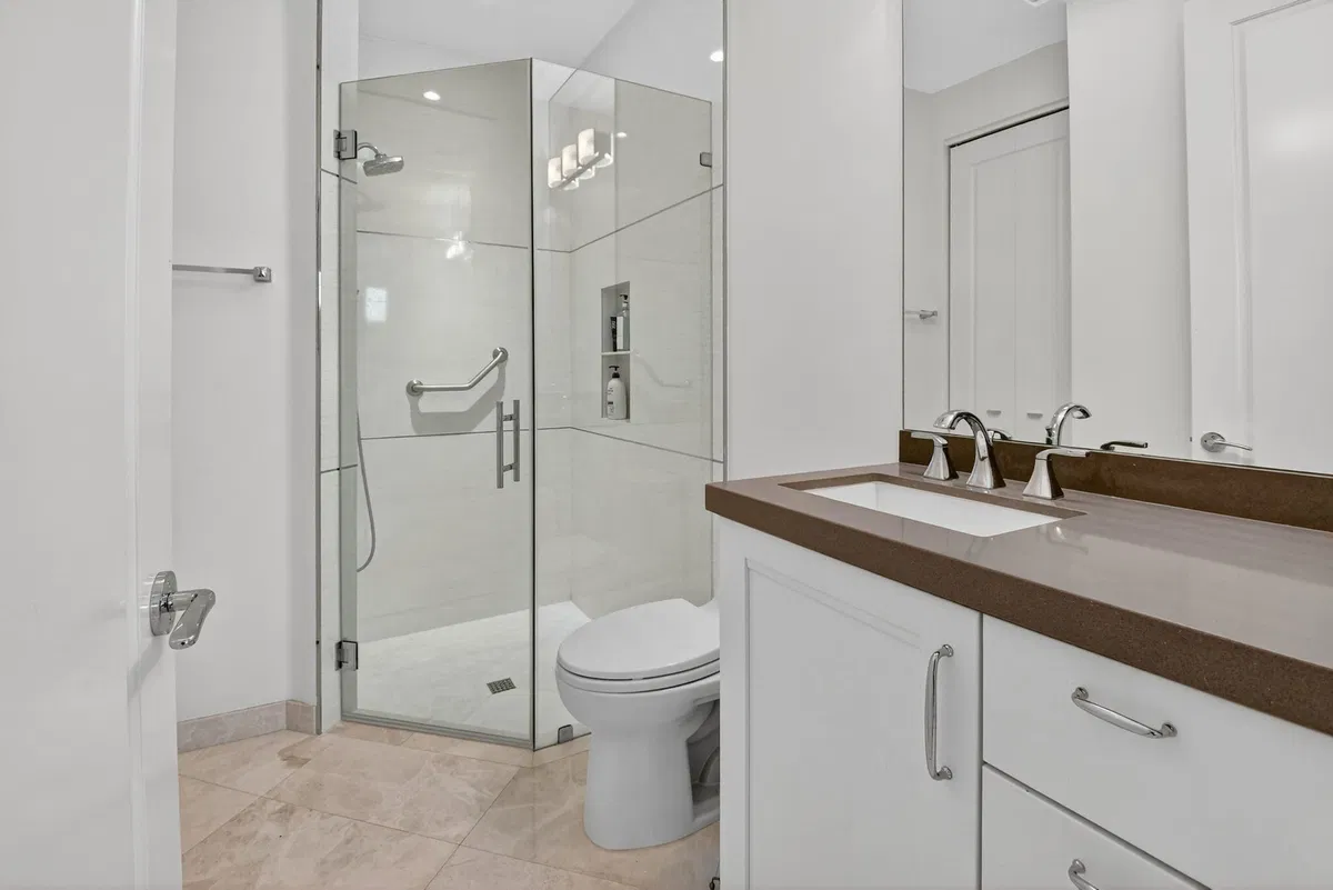 Residence photo 34