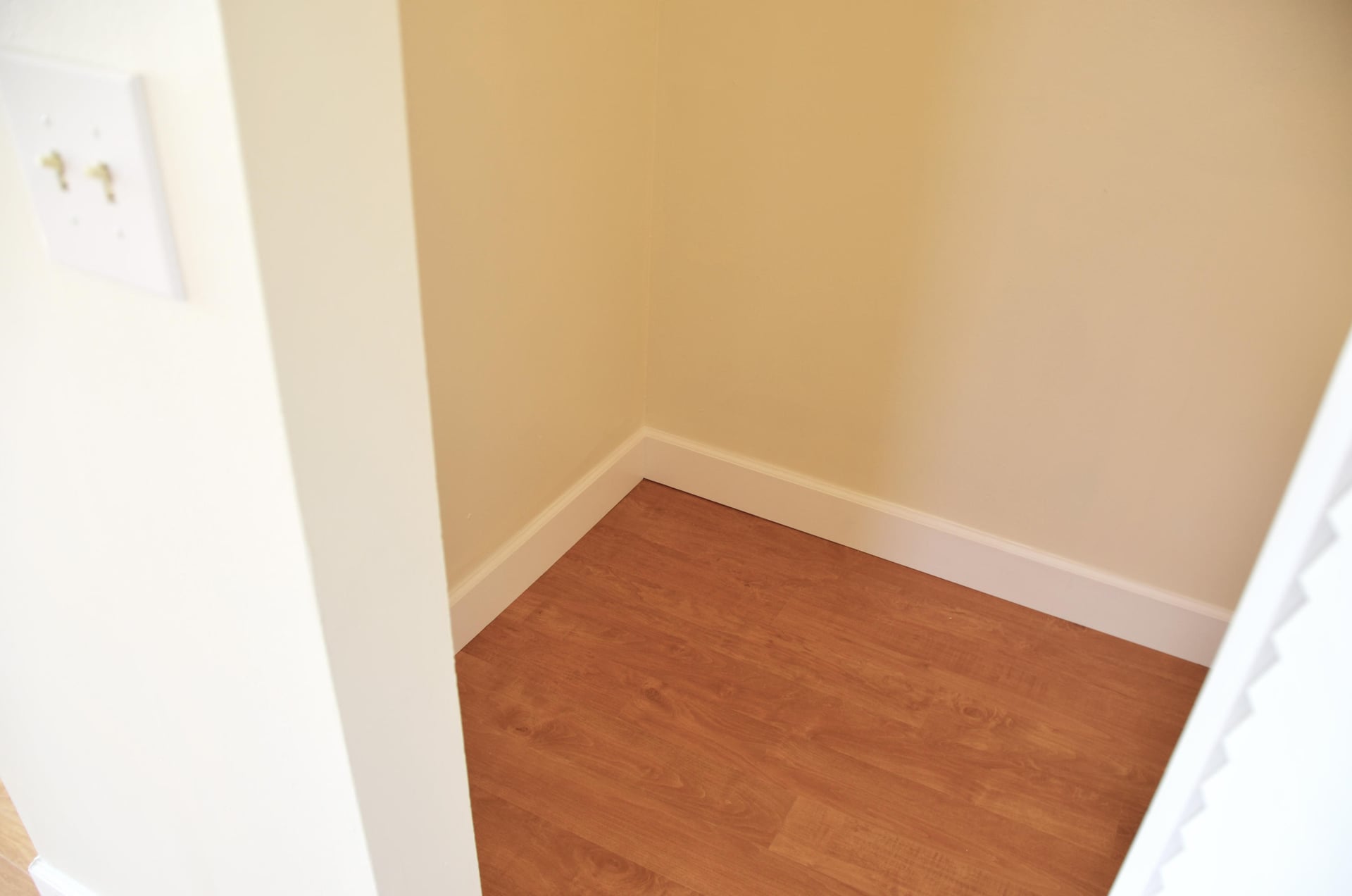 Unit 2140 photo 31