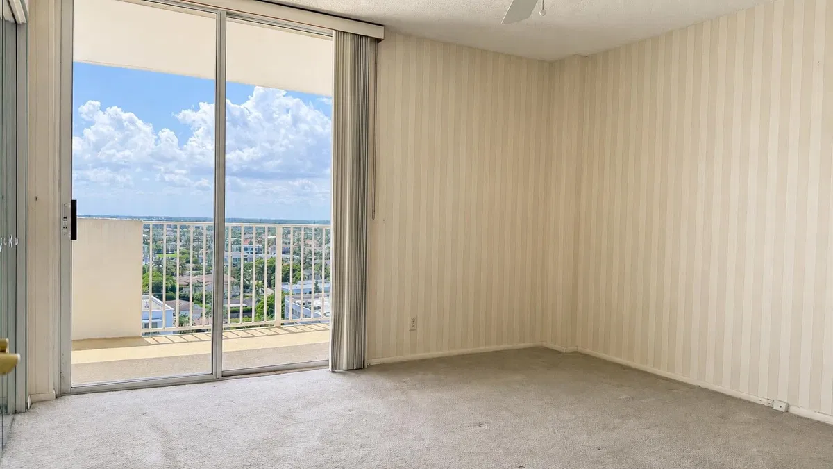 Boca Raton Unit 1404 photo 13