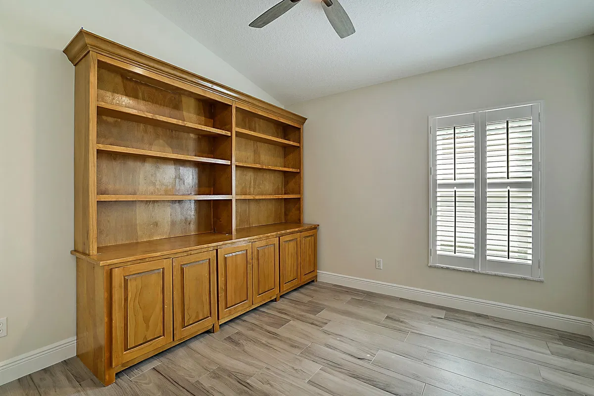 Residence photo 25