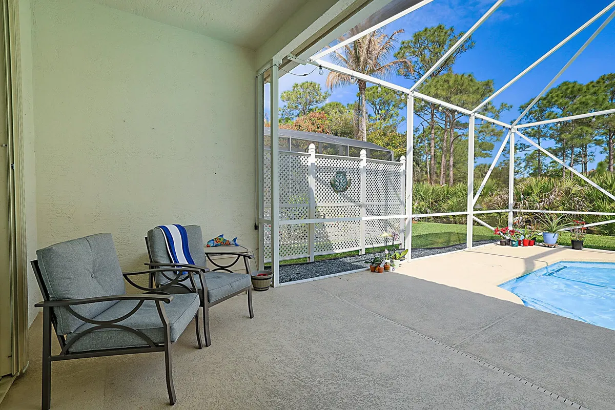 Residence photo 34