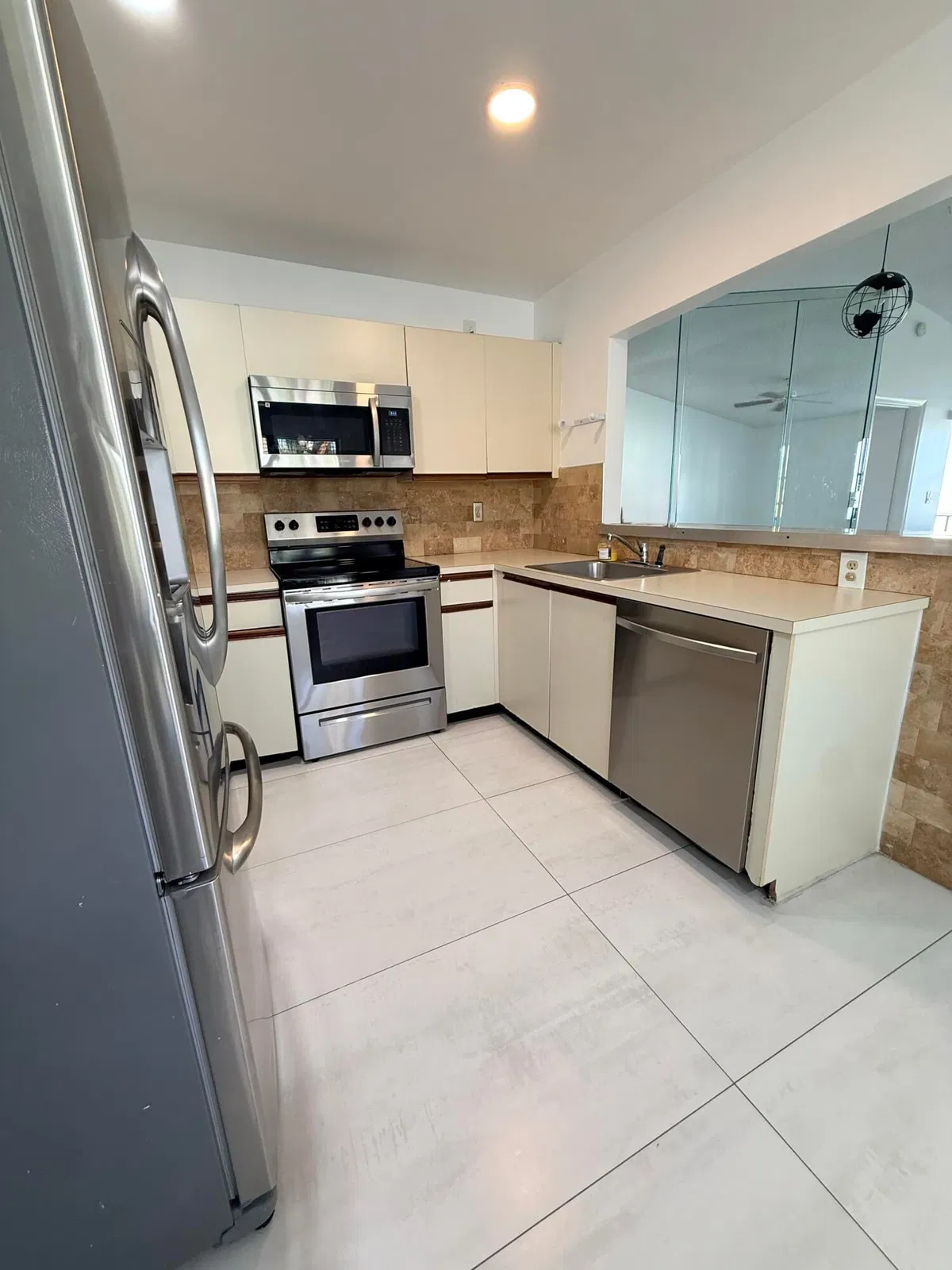  Unit 203 photo 19