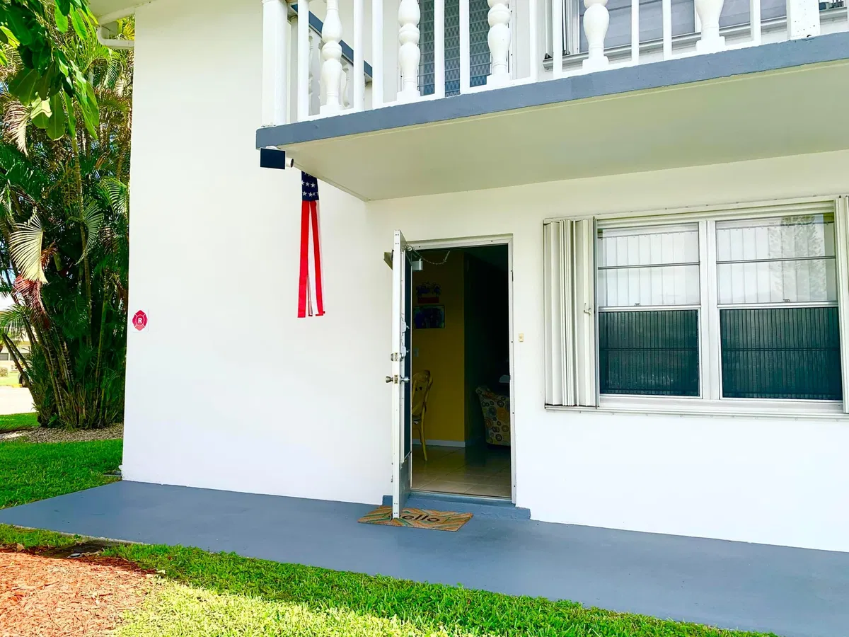 Residence photo 4