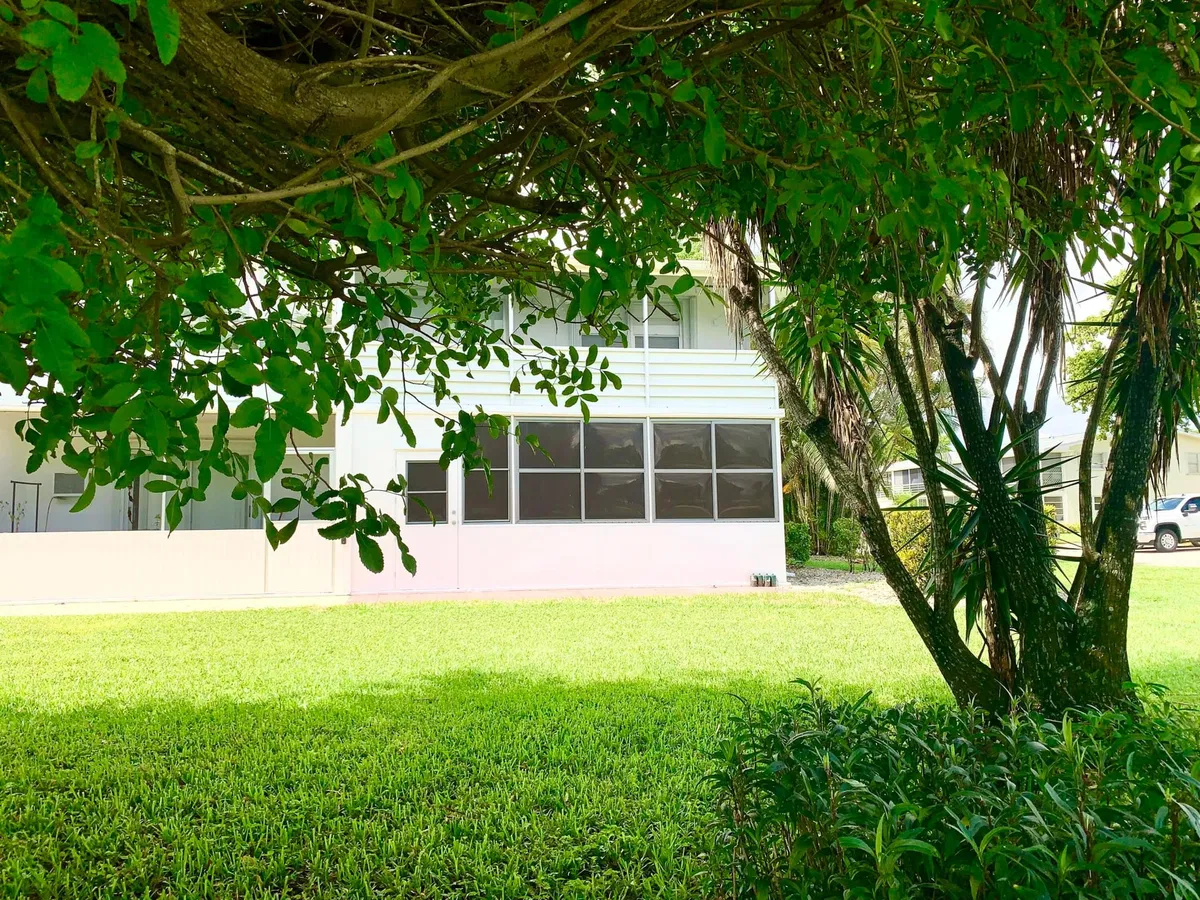 Residence photo 40