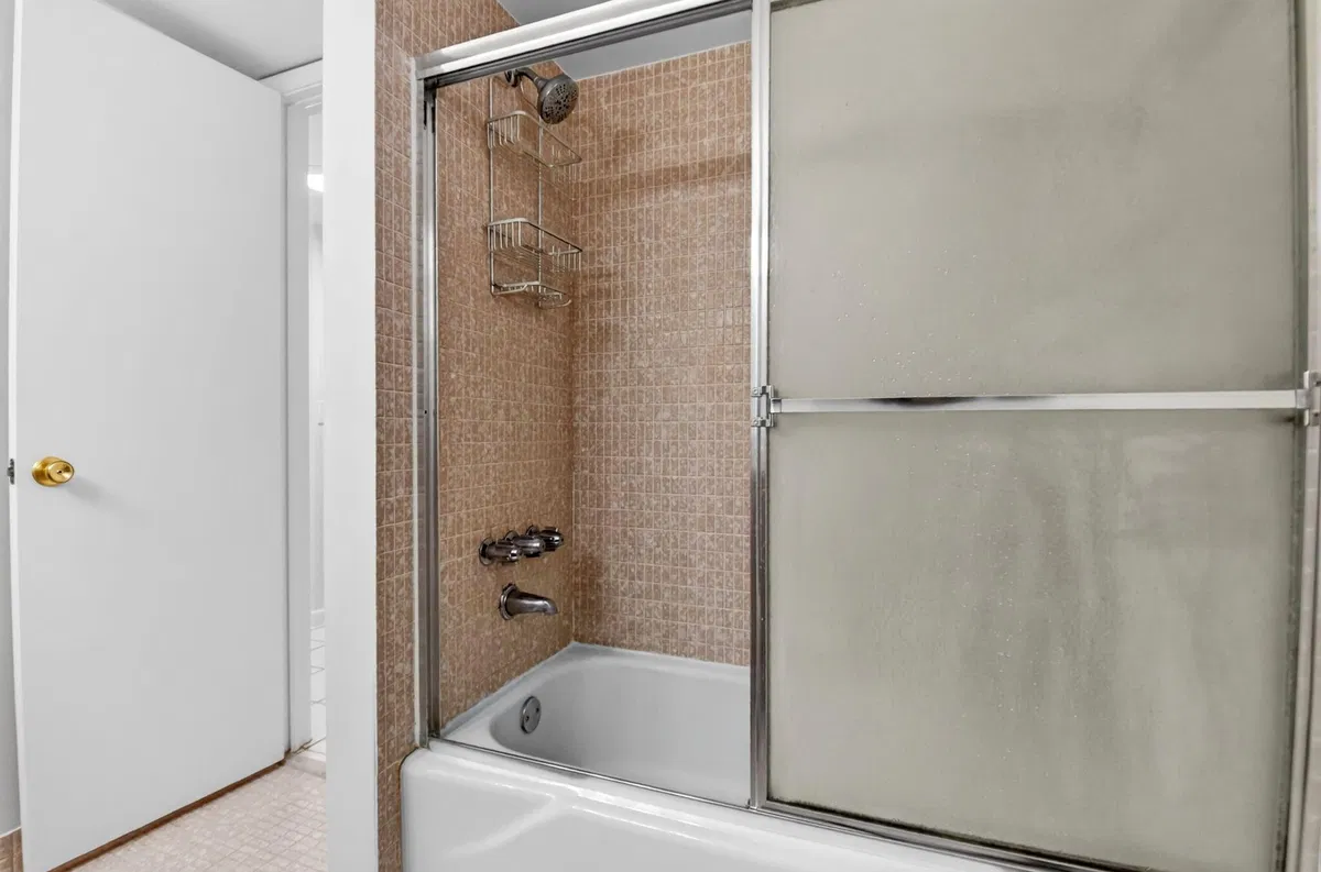 Unit 205 photo 13