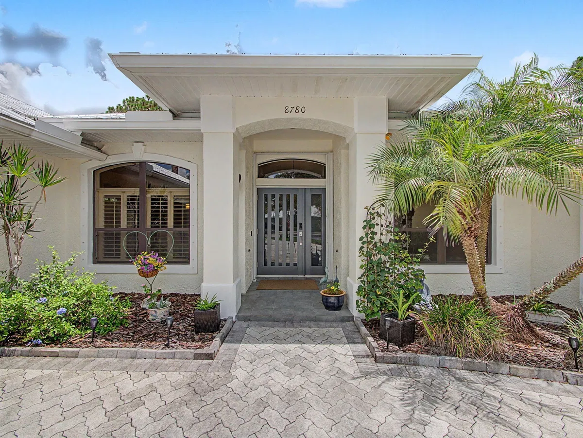 Residence photo 4