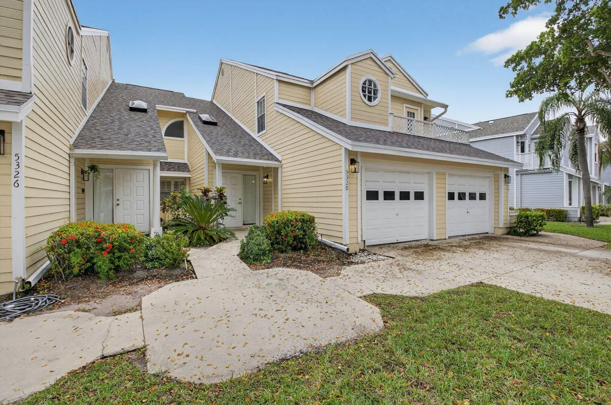 Unit 2020 photo 43